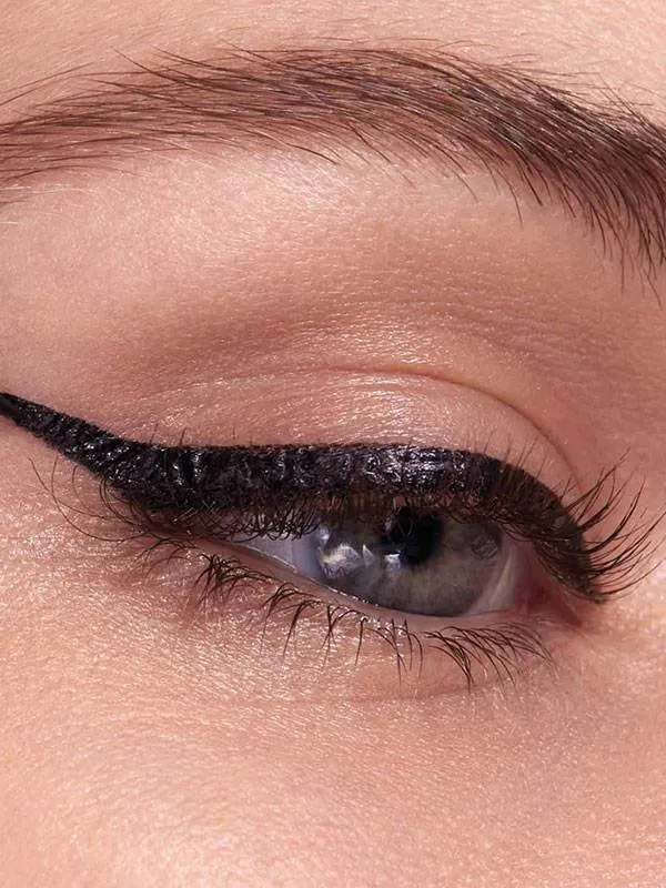 Precision Eyeliner Detail